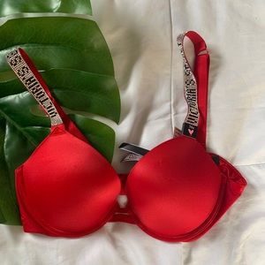 NWT Victoria’s Secret Bra